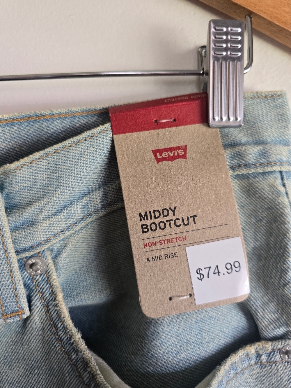 NWT! Levi's, Middy Loose Bootcut Jeans, Que Pas Que Pasa, 29 ×31, MSRP $75 - Picture 5 of 9